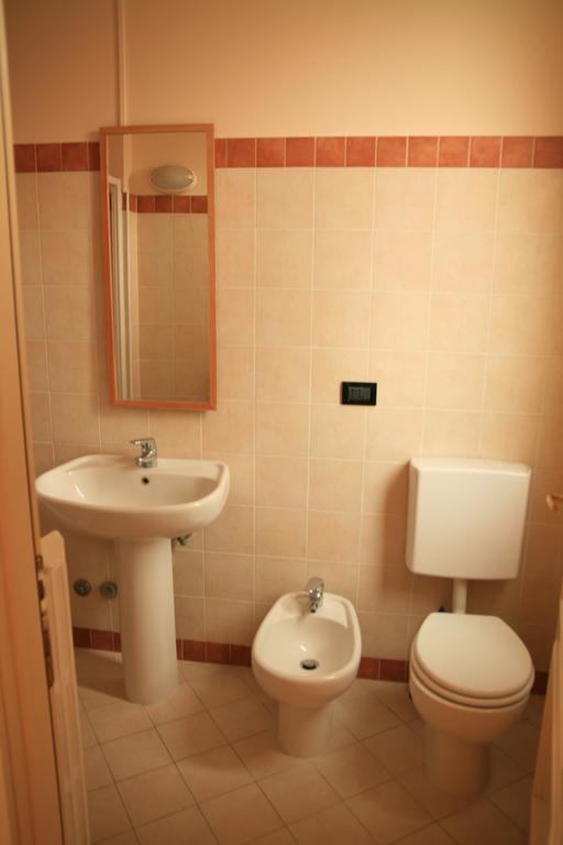 Locanda Del Centro Cambiano Esterno foto