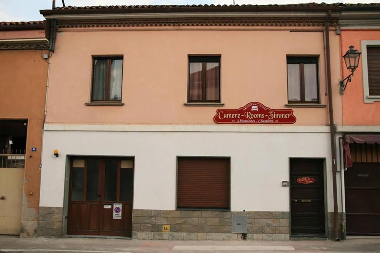 Locanda Del Centro Cambiano Esterno foto
