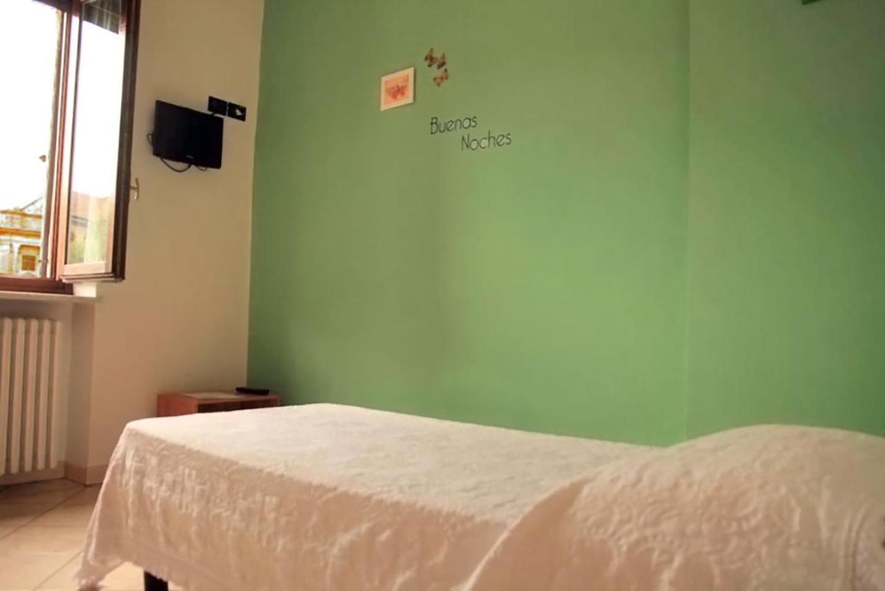Locanda Del Centro Cambiano Esterno foto